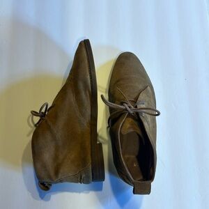 Madewell Nash tan suede lace up ankle booties chukka semi pointed front unisex